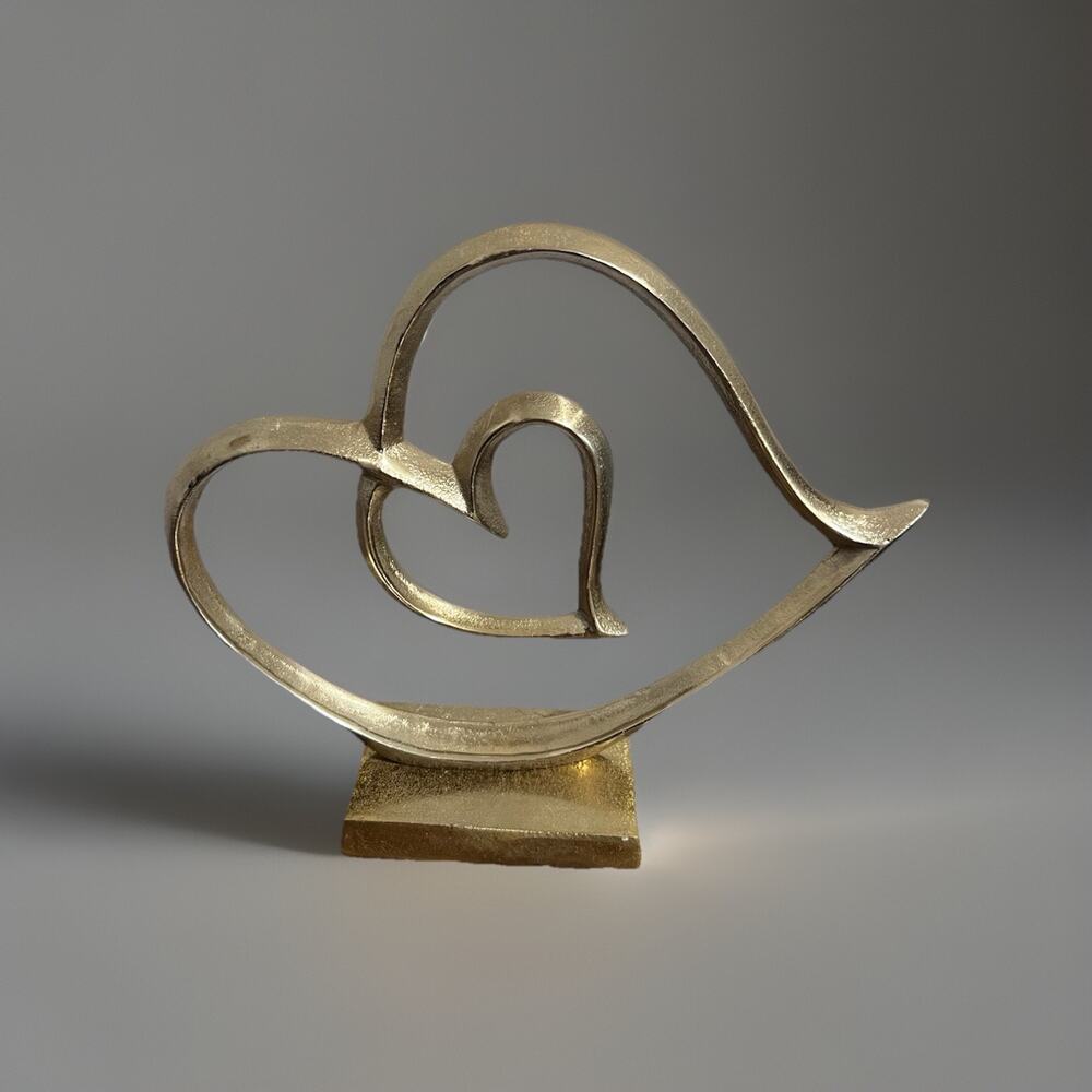 Sagebrook Home Decor Gold Aluminum Heart Sculpture 12” India